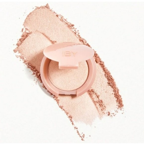 Lilly Pulitzer makeup bag with 3 full size Ipsy products & 2 sample size NWT - Picture 12 of 13